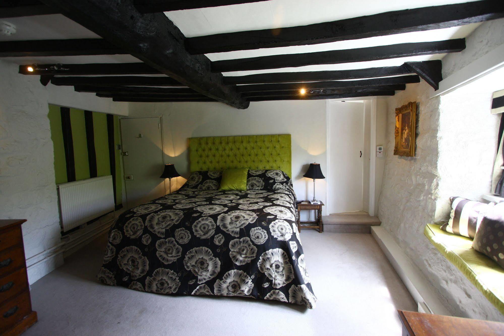 The Oxenham Arms Hotel Devon South Zeal Exterior foto